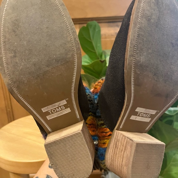 Tom’s wool booties - Picture 2 of 3